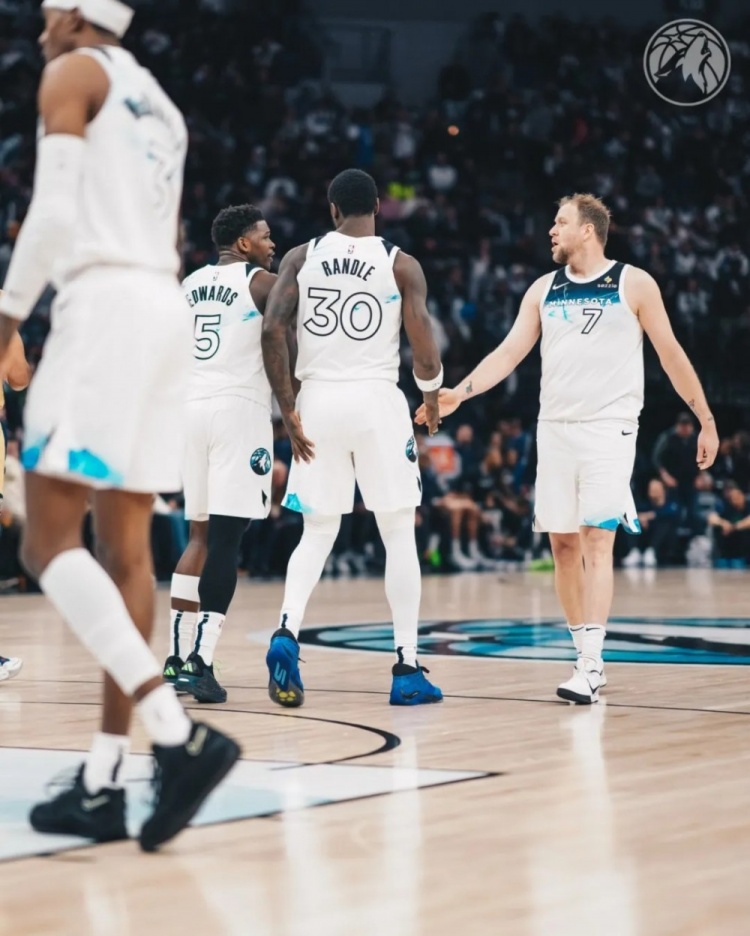 拿0分的NBA首發(fā)，所有人都為他叫好