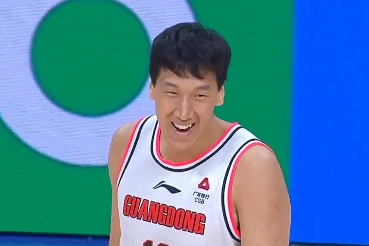  高炮臺開火！杜潤旺10中8&三分6中5砍下全隊第二高的21分