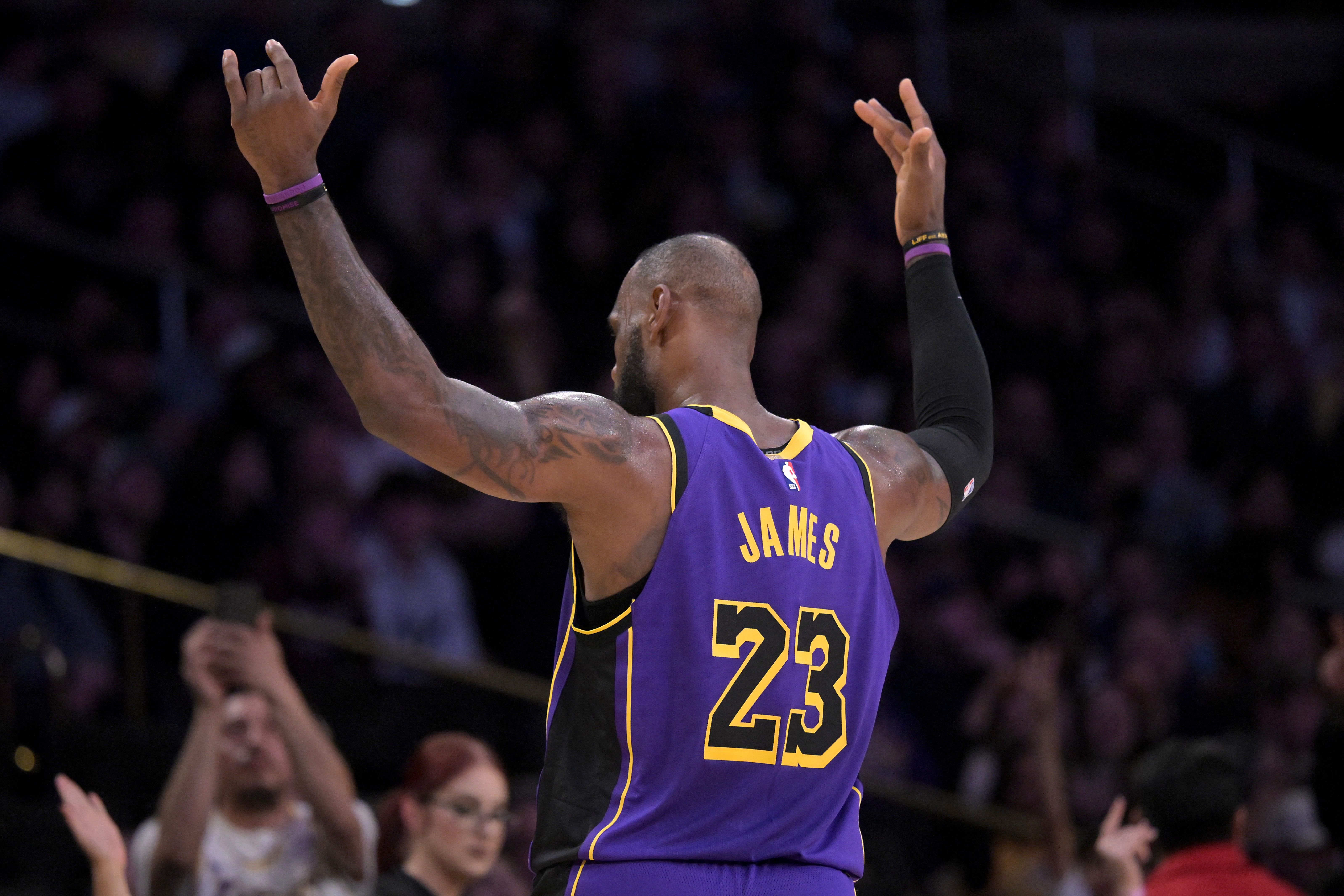  誰(shuí)是搶手貨？誰(shuí)將淡出NBA？今夏自由球員盤點(diǎn)：威少第27懷斯曼倒3